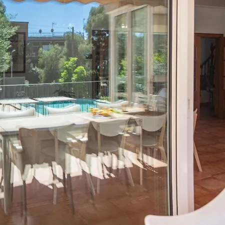 Bertrand House Piscina Privada Mediterranea